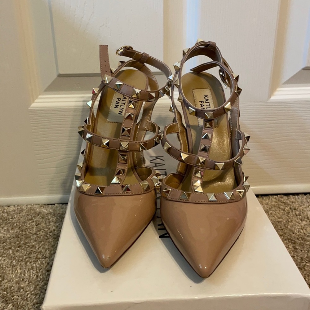 Rockstuds Nude